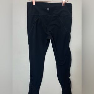 Athleta leggings sz M
